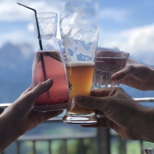 כל אחד והמשקה שלו