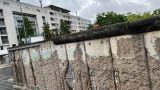 מקטע מקורי של חומת ברלין Berliner Mauer